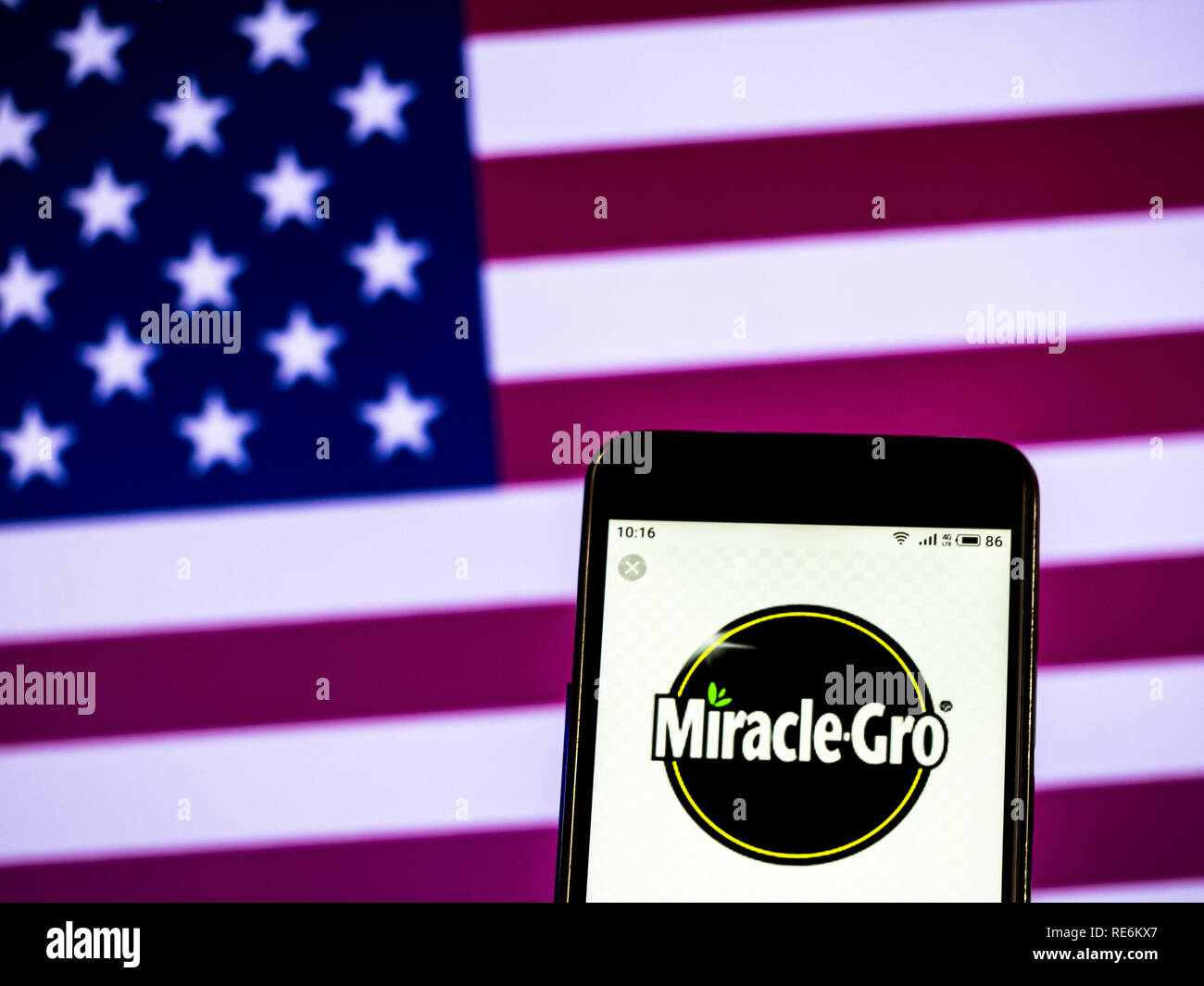 Kiev, Ucraina. Xx gen, 2019. Scotts Miracle-Gro logo azienda vede visualizzato su un telefono intelligente. Credito: Igor Golovniov SOPA/images/ZUMA filo/Alamy Live News Foto Stock