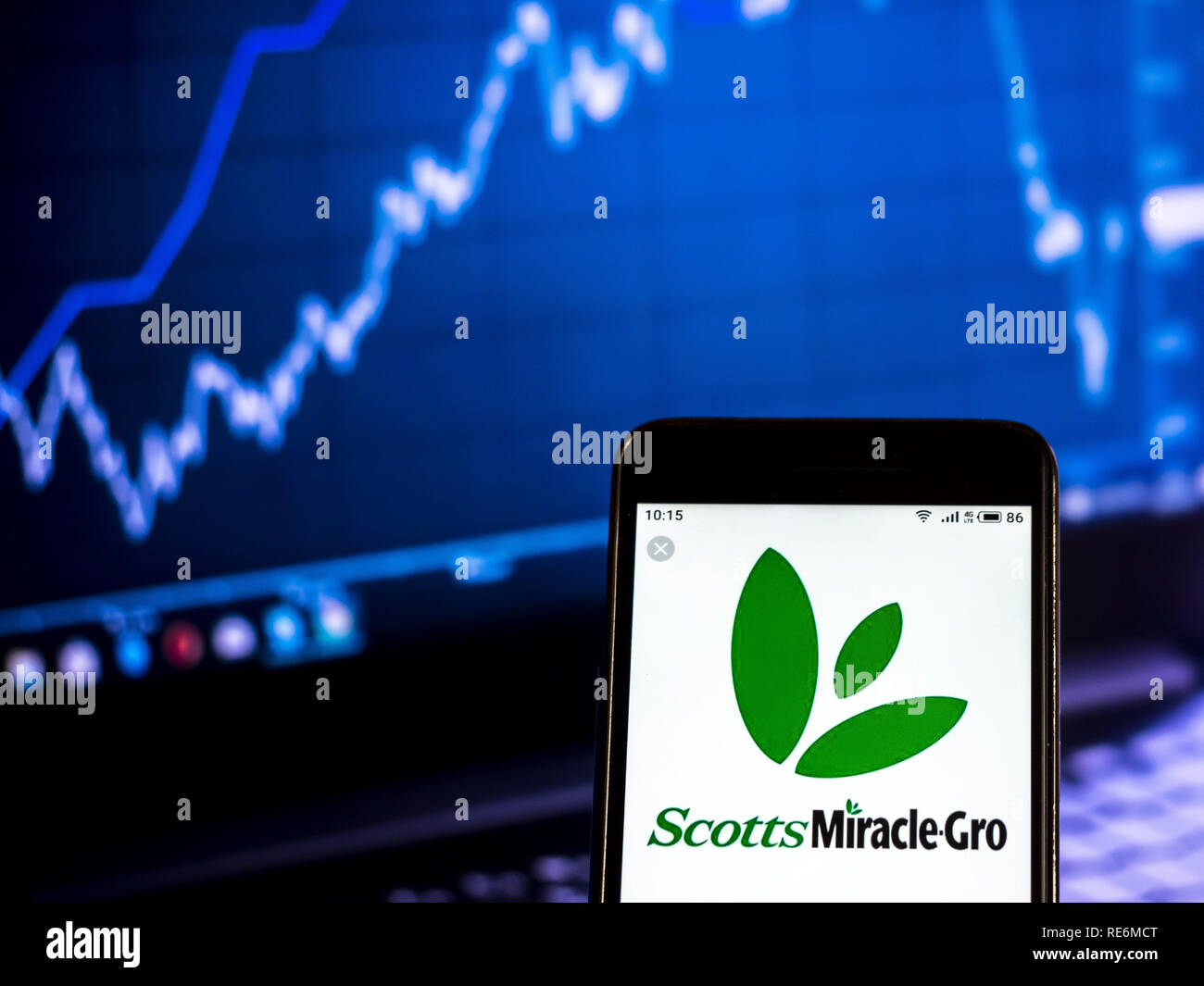 Kiev, Ucraina. Xx gen, 2019. Scotts Miracle-Gro logo azienda vede visualizzato su un telefono intelligente. Credito: Igor Golovniov SOPA/images/ZUMA filo/Alamy Live News Foto Stock