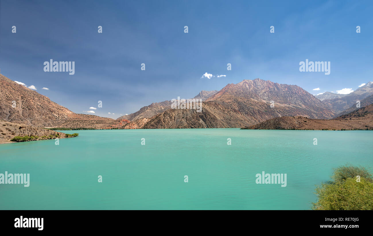 Iskanderkul nell'Fann montagne, preso in Tagikistan nel mese di agosto 2018 tenuto in hdr Foto Stock