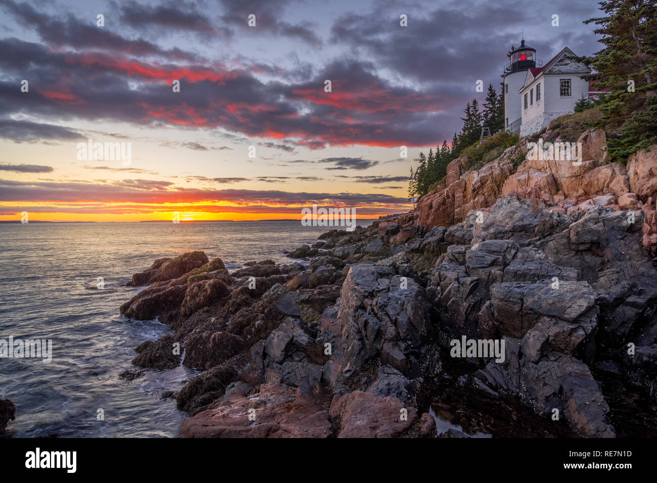 Porto basso Capo Faro al tramonto - Parco Nazionale di Acadia nel Maine Stati Uniti Foto Stock