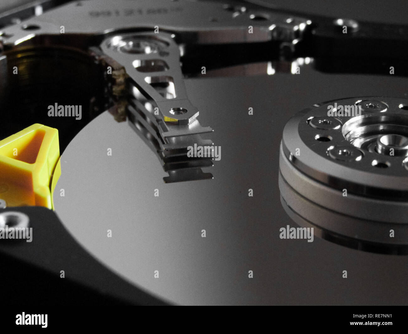Dettaglio da un aperto disco rigido Foto Stock