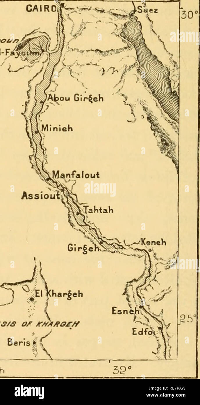 . La terra e i suoi abitanti ... La geografia. 324 NOETH-EST AFEICA. Il Siwa. Il Siwa, dove ha parlato il celebre oracolo di Amnion, consultato su una occasione dal conquistatore macedone, rivali in bellezza che di Dakhel, sebbene le colline calcaree che costituiscono il suo involucro esterno non può essere confrontata con la pittoresca altezze del Bab el-Cailliaud. Tuttavia essi presentano poco meno fantastiche forme. In alcune parti dell'altopiano delle scogliere terminano in voli di fasi con perfettamente orizzontale di lastre e di profondità uniforme, come quelle che portano ad alcune sontuosa struttura. Il Foto Stock