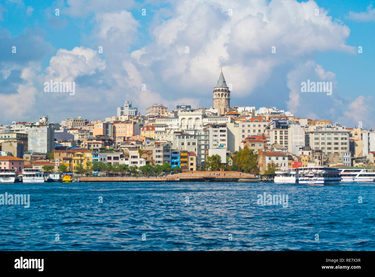 Karakoy, Beyoglu, con Torre Galata, Istanbul, Turchia, Eurasia Foto Stock