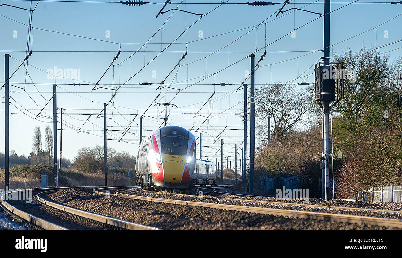 Classe 800 103 capi nord a York da Londra Kings Cross su un test/formazione gestita come passa grande Paxton il 17 gennaio 2019 Foto Stock