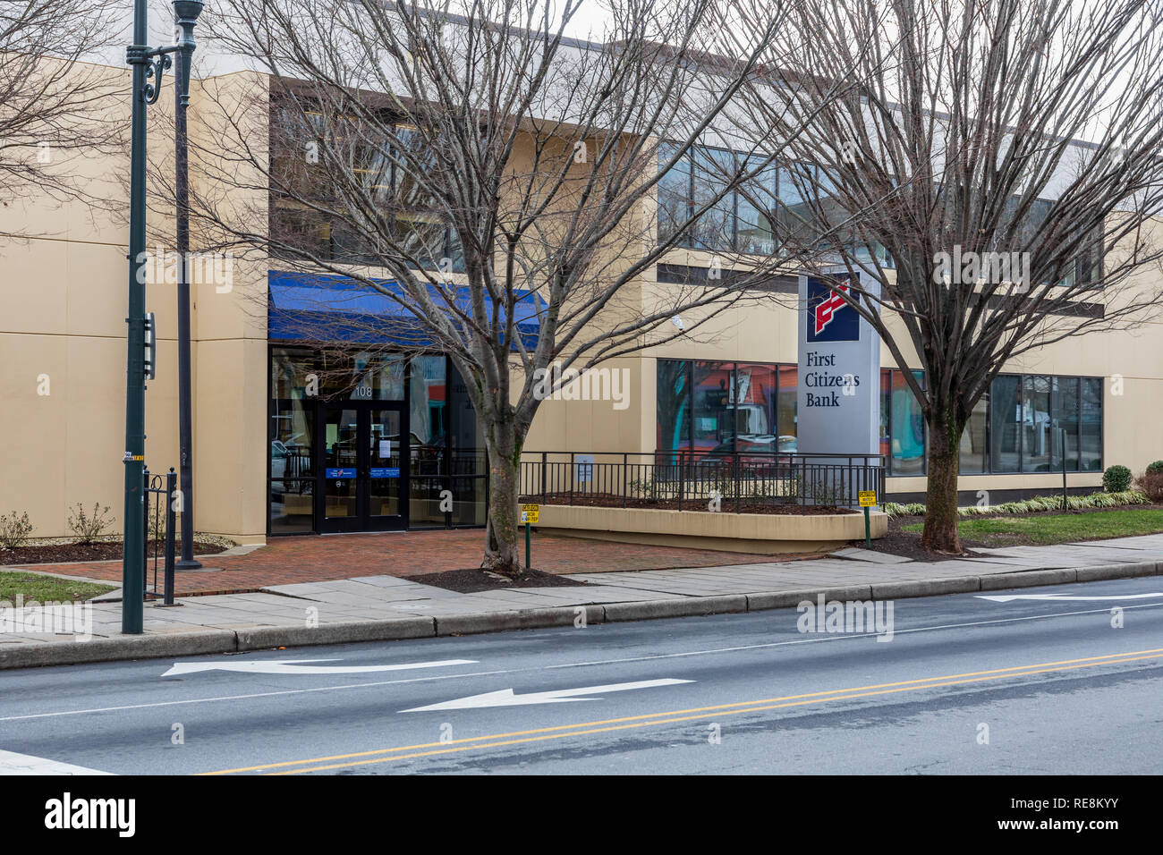 ASHEVILLE, NC, Stati Uniti d'America-1/18/19: un ramo di primo Citizens Bank in downtown. Foto Stock