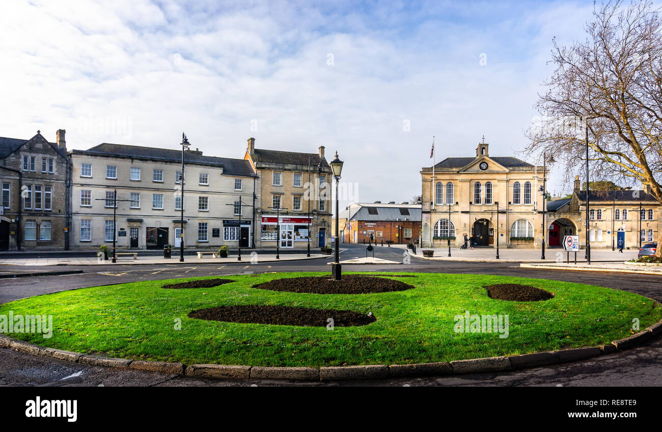 Melksham town centre e Municipio a Melksham, Wiltshire, Regno Unito il 20 gennaio 2019 Foto Stock