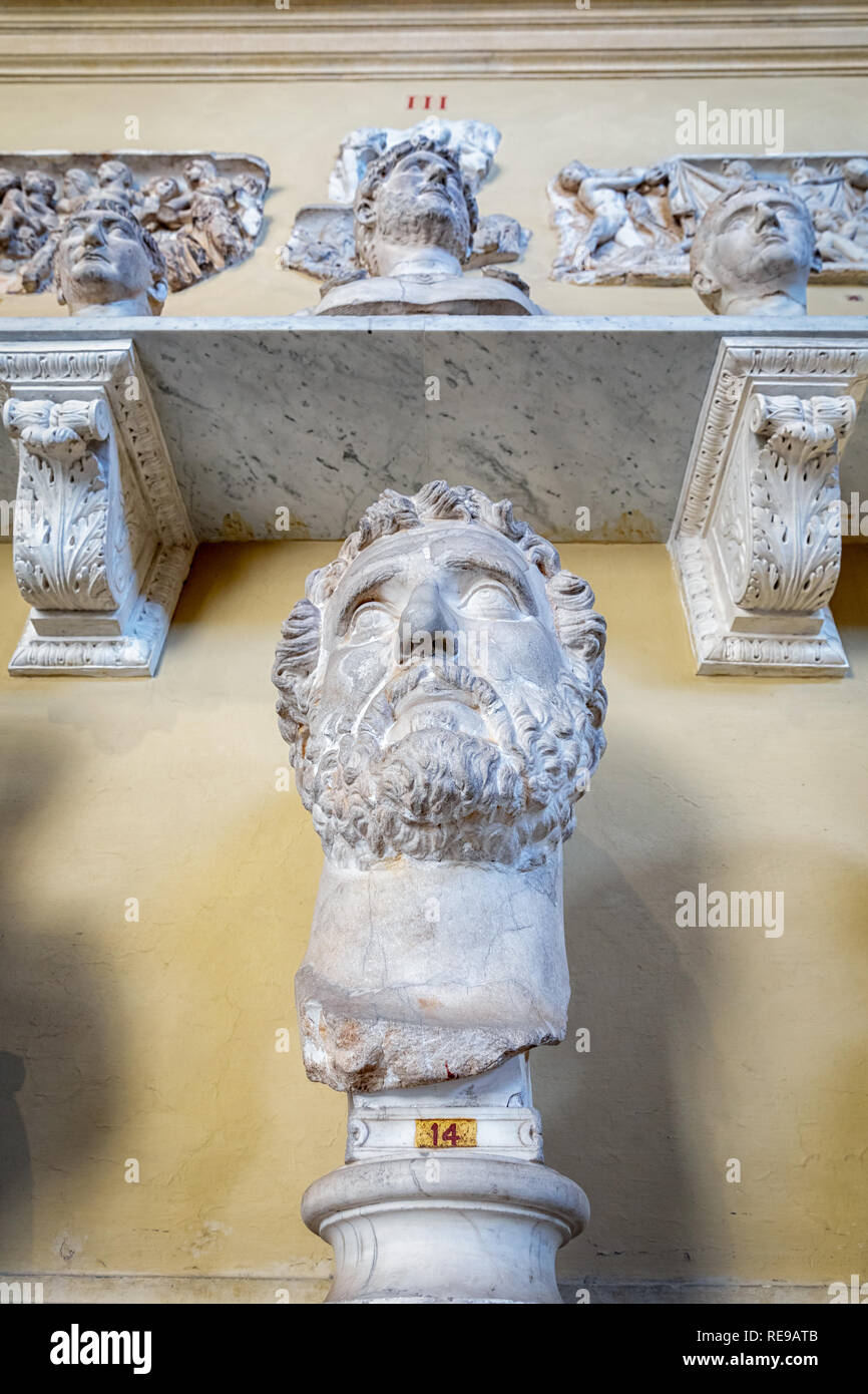 Busto sculture presso il Museo Pio-Clementine, Città del Vaticano, Roma, lazio, Italy Foto Stock