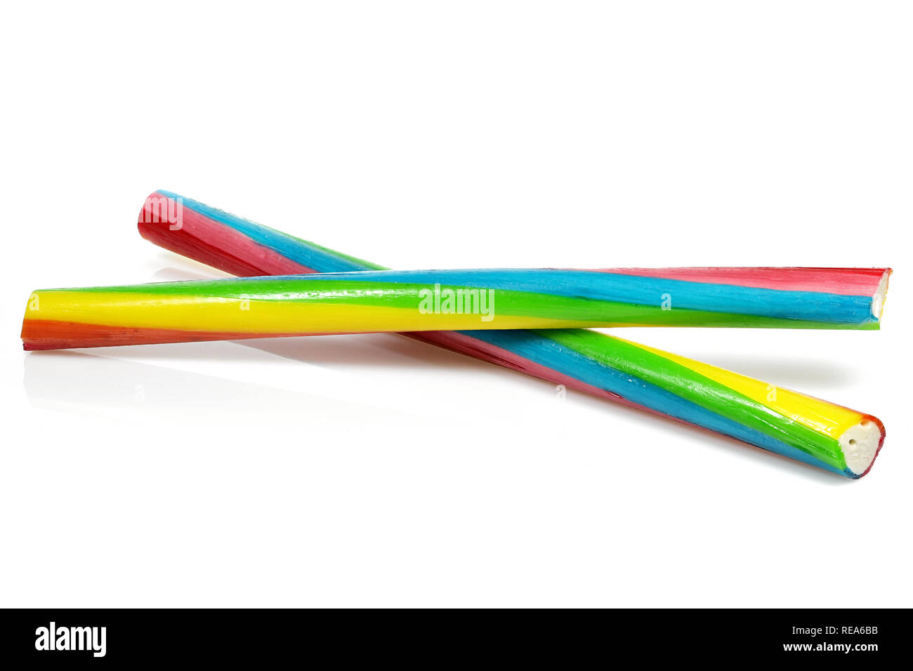 Candy sticks isolati su sfondo bianco Foto Stock
