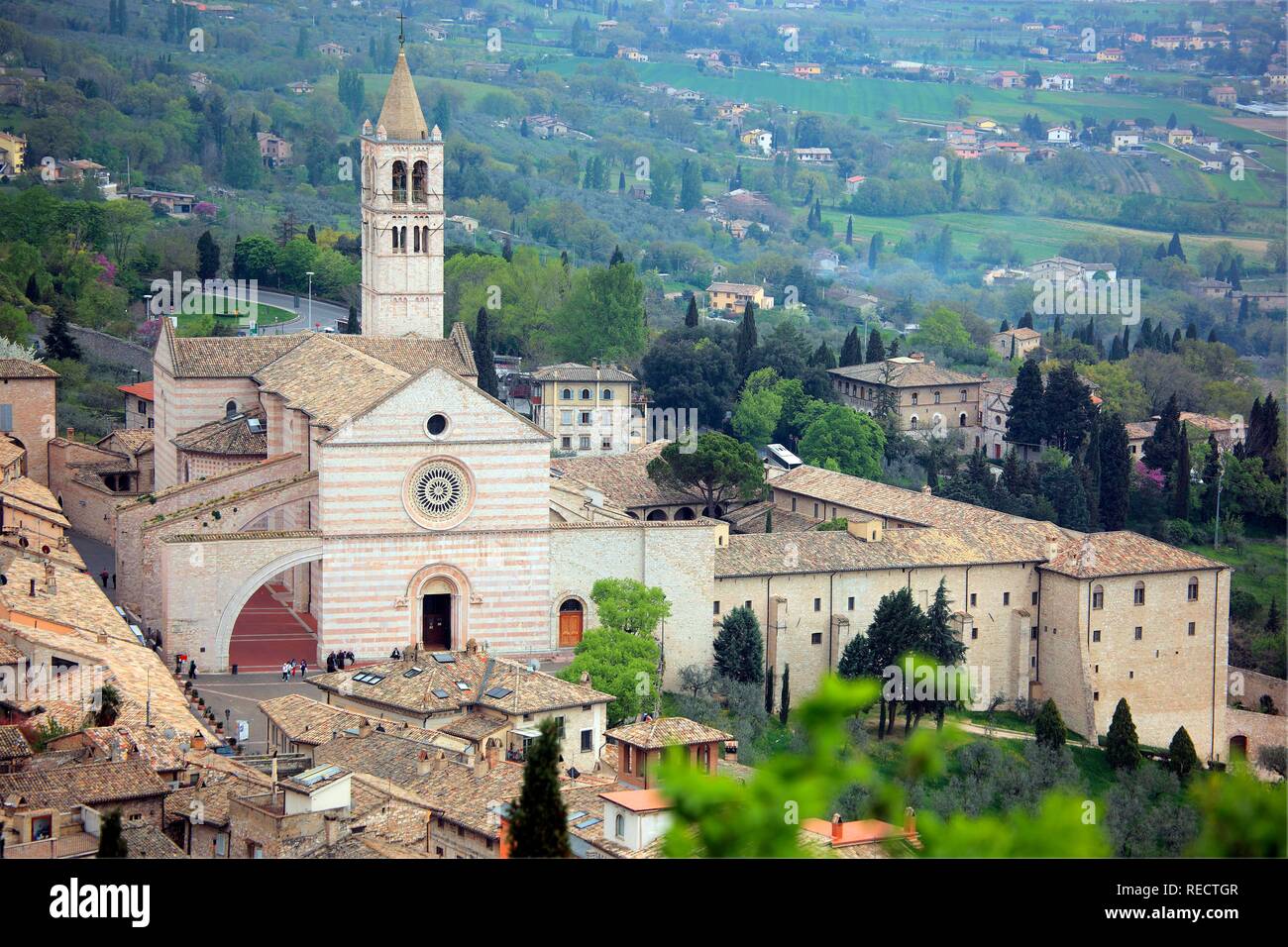Chiesa della Basilica di Santa Chiara ad Assisi, Umbria, Italia, Europa Foto Stock