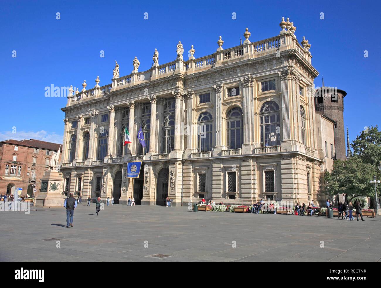 La facciata barocca del Palazzo Madama in piazza Castello, Torino, Torino, Piemonte, Italia, Europa Foto Stock