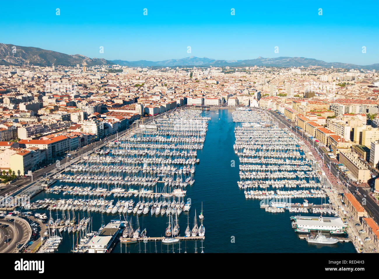 Il vecchio porto di Marsiglia. Marsiglia è la seconda città più grande della Francia. Foto Stock