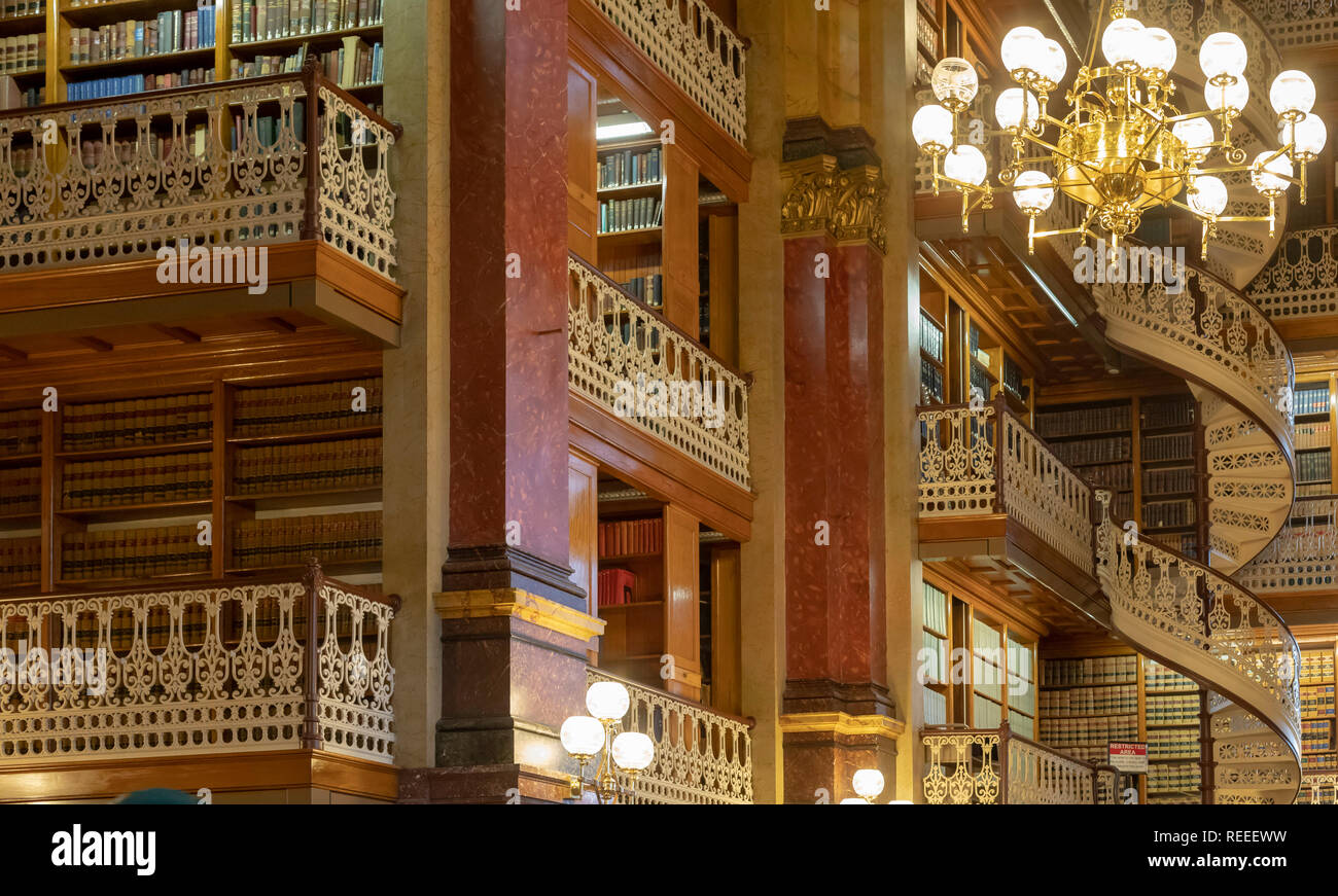 Des Moines, Iowa - La Biblioteca di diritto nell'Iowa State Capitol Building. Foto Stock