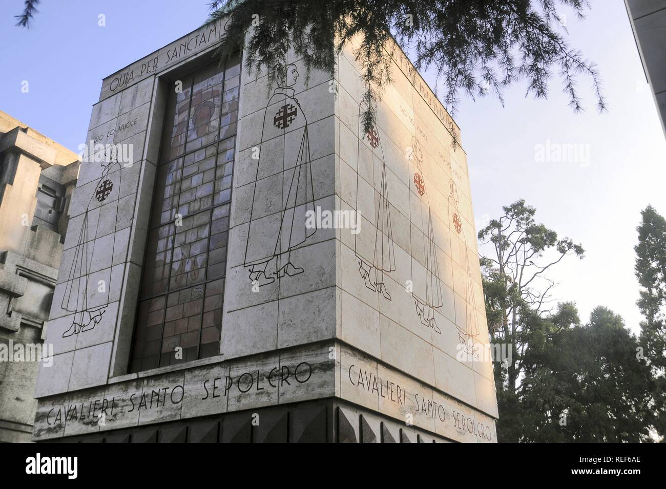 Milano (Italia), il Cimitero Monumentale (cimitero monumentale), cappella Cavalieri del Santo Sepolcro Foto Stock