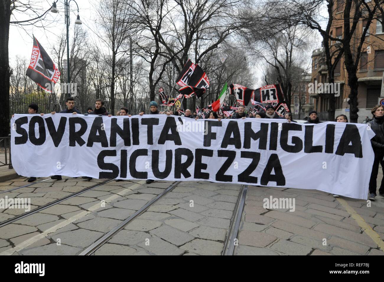Milano (Italia), sale riunioni di estrema destra gruppo politico Forza Nuova Foto Stock