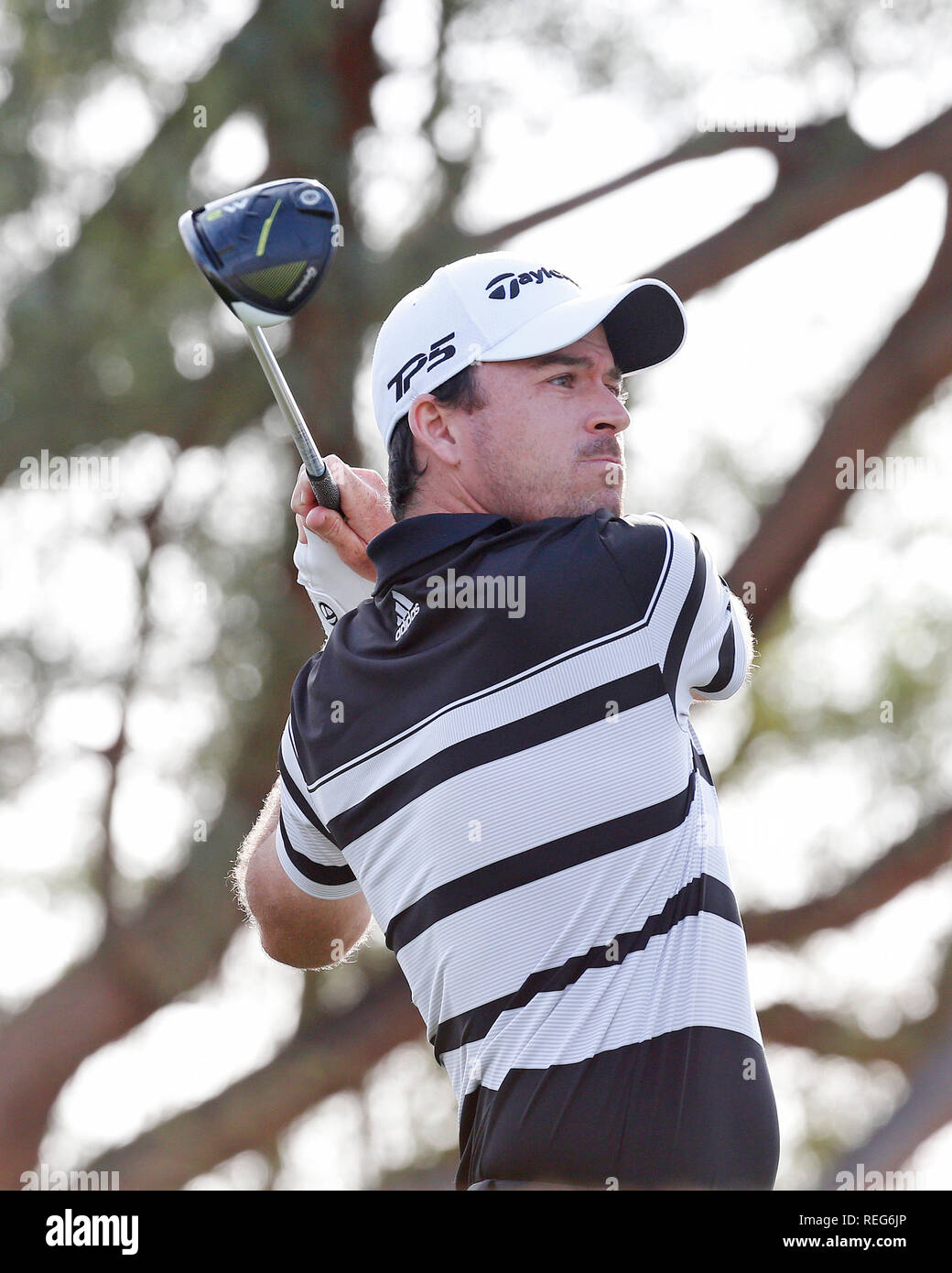 Gennaio 20, 2019 Nick Taylor colpisce un tee-shot sul terzo foro durante il round finale del deserto classico torneo di golf sul corso dello stadio a PGA West in La Quinta, California. Charles Baus/CSM Foto Stock