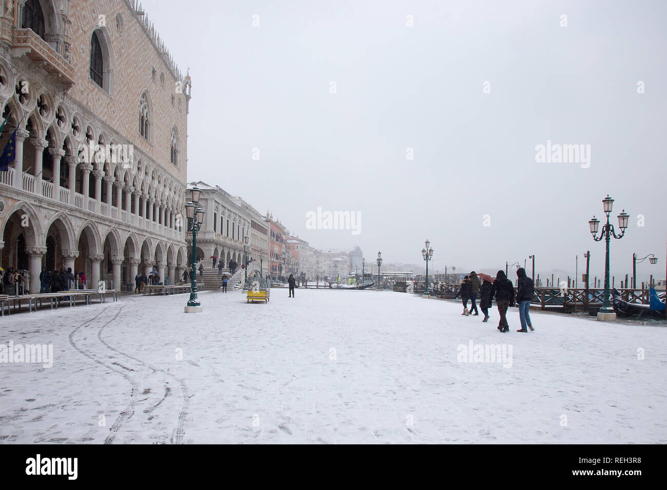 Nevicava a Venezia, Palazzo Ducale, la Riva degli Schiavoni, Piazza San Marco, Venezia, Italia Foto Stock