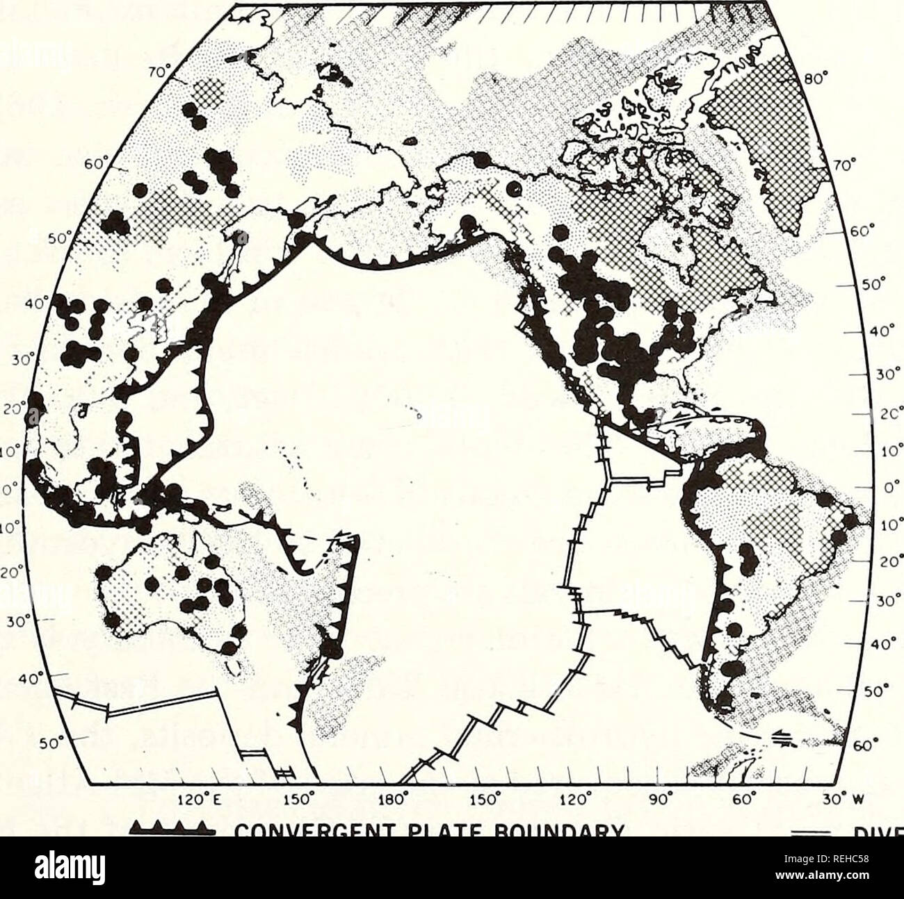 . Raccolte le ristampe / Atlantic oceanografia e laboratori meteorologici [e] Pacifico laboratori oceanografici. Oceanografia periodici.. Energia organico: Aree di petrolio del mare aperto del potenziale petrolifero conformi a piastra convergente confini attorno a Pacifico (Fig. 5; McKelvey e Wang, 1969). Sia la circum-Pacifico trincee e archi isola del Pacifico occidentale creano un habitat che sia favorevole per l'accumulo di petrolio in vari re- spects. Le trincee e isola di archi agiscono come barriere che cattura i sedimenti e la questione organica dal continente e oceano bacino. Deep-s Foto Stock