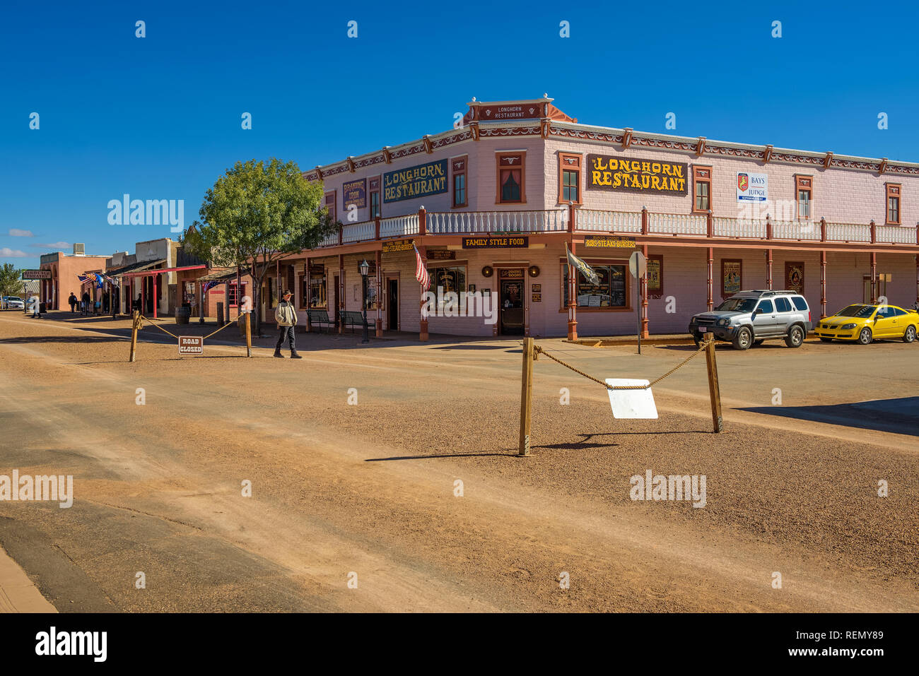 Historic Allen street in oggetto contrassegnato per la rimozione definitiva, Arizona Foto Stock
