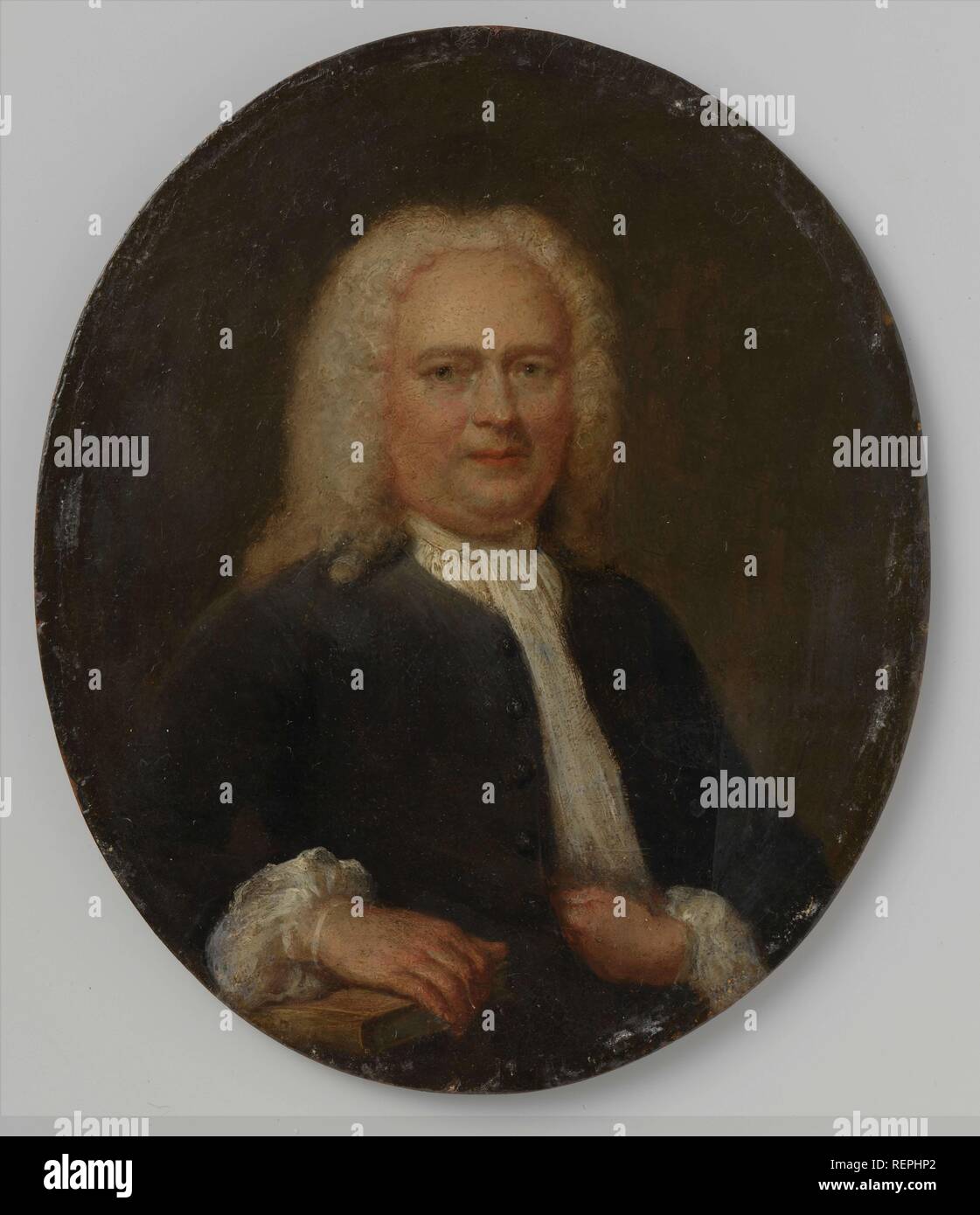 Ritratto di un uomo, forse un membro della famiglia Klinkhamer. Dating: 1738. Misurazioni: h 16.5 cm × W 14 cm; h 21.7 cm × W 18,5 cm × d 1.4 cm. Museo: Rijksmuseum Amsterdam. Autore: Jan Maurits Quinkhard. Foto Stock