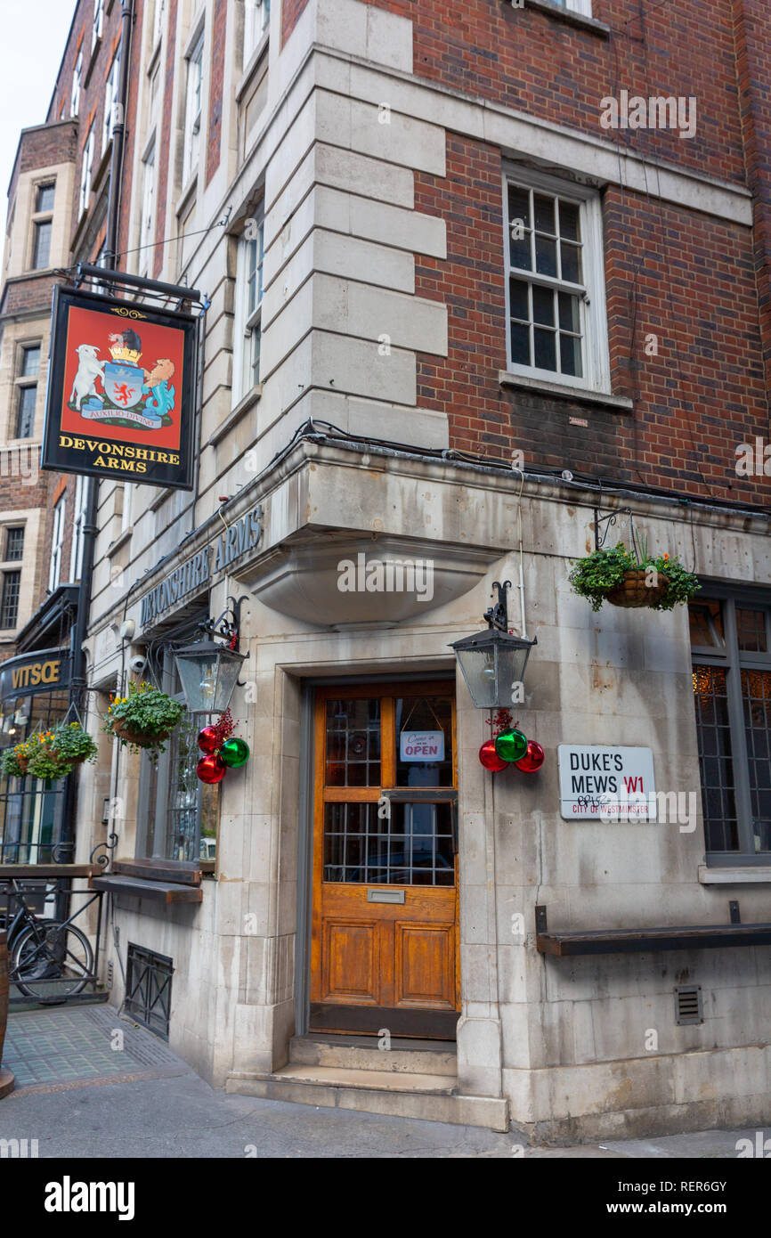 Devonshire Arms, duchi Mews, Londra Foto Stock
