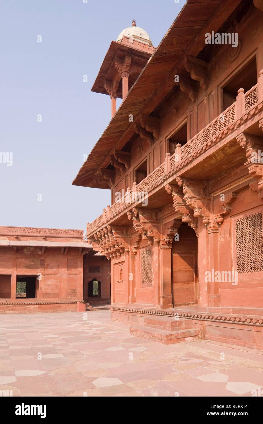 Diwan-i-Khas, Hall di pubblico privato, sito Patrimonio Mondiale dell'UNESCO, Fatehpur Sikri, Uttar Pradesh, India, Asia del Sud Foto Stock