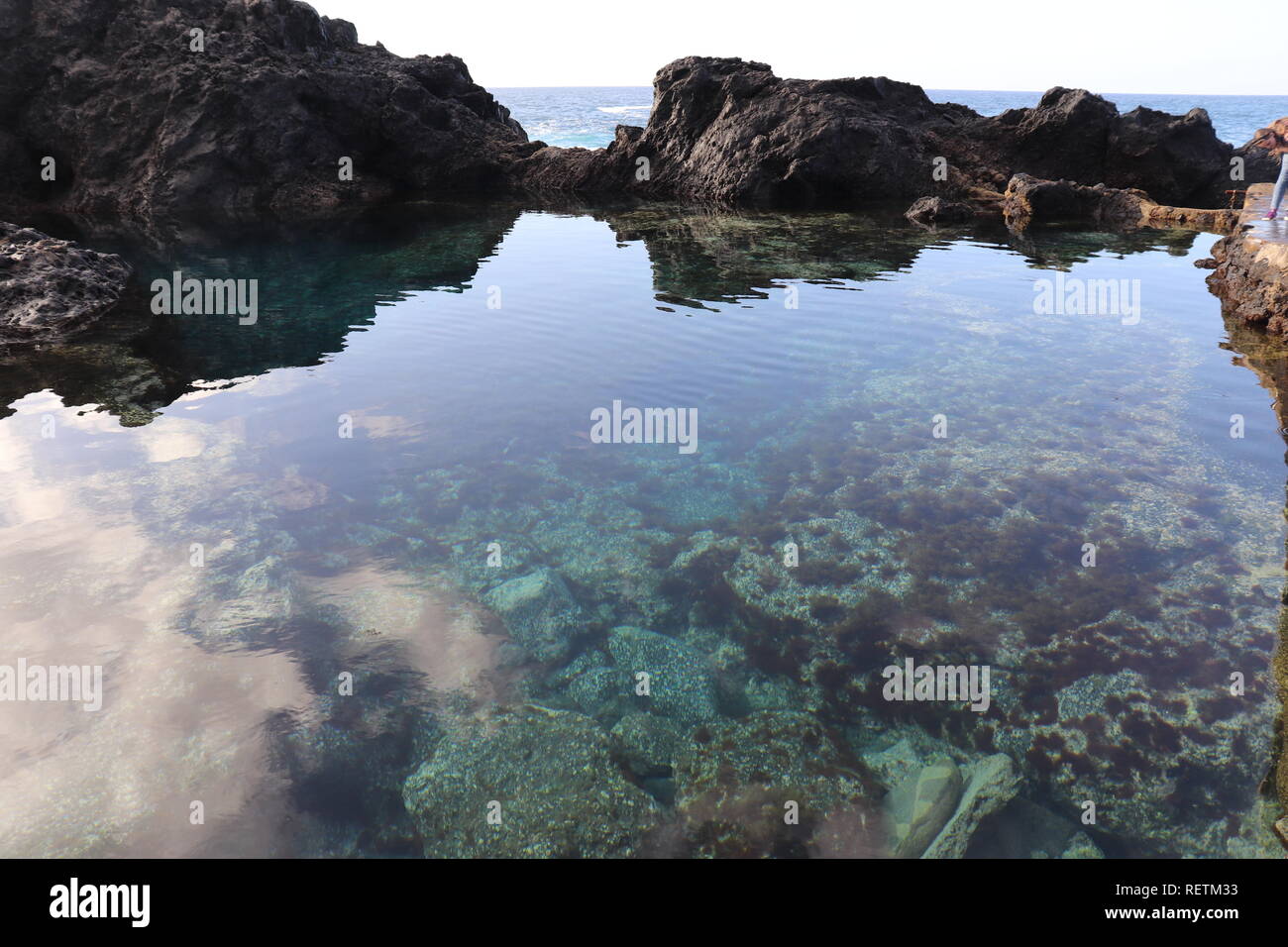 El Caleton piscine naturali formate da lava a Tenerife, Isole Canarie Foto Stock