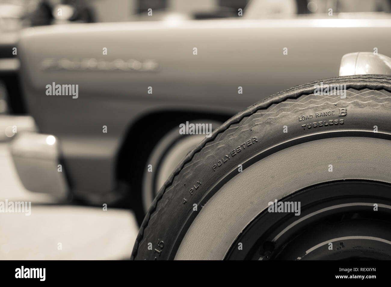 Vintage pneumatici whitewall Foto Stock