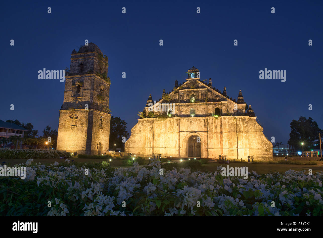 Il Patrimonio mondiale UNESCO Paoay (St. Agostino) Chiesa, Paoay, Ilocos Norte, Filippine Foto Stock