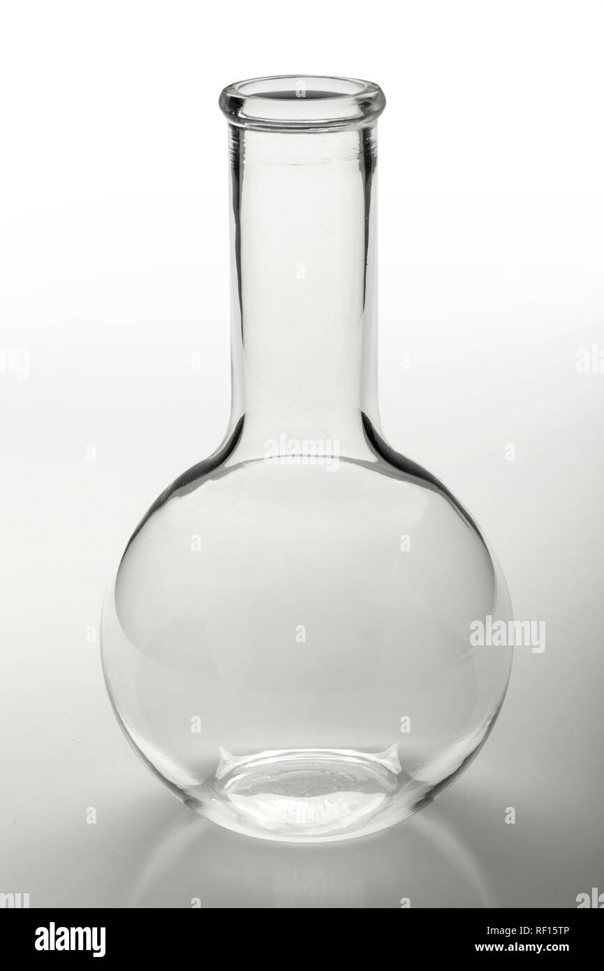 In vetro trasparente Bicchiere rotondo Foto Stock