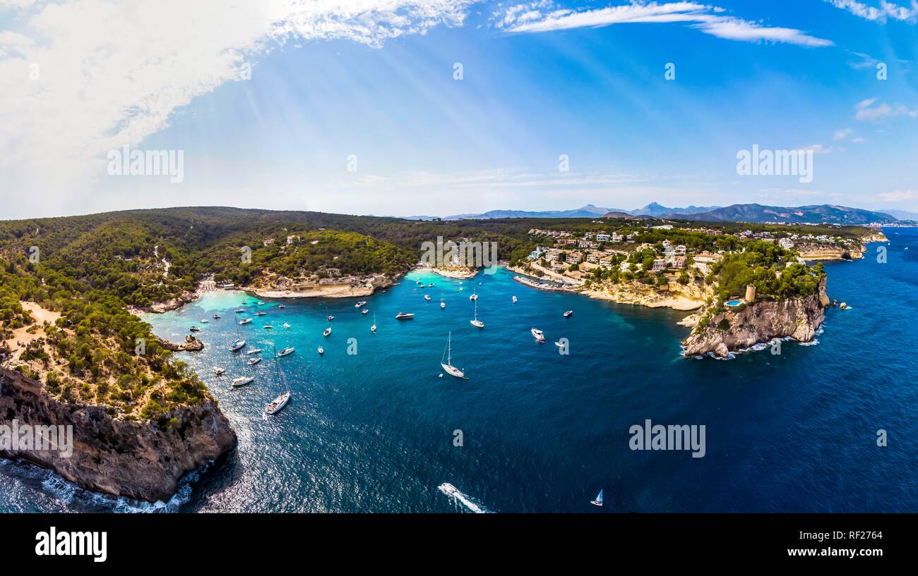 Drone shot, vista su cinque dita Bay di portali Vells, Maiorca, isole Baleari, Spagna Foto Stock