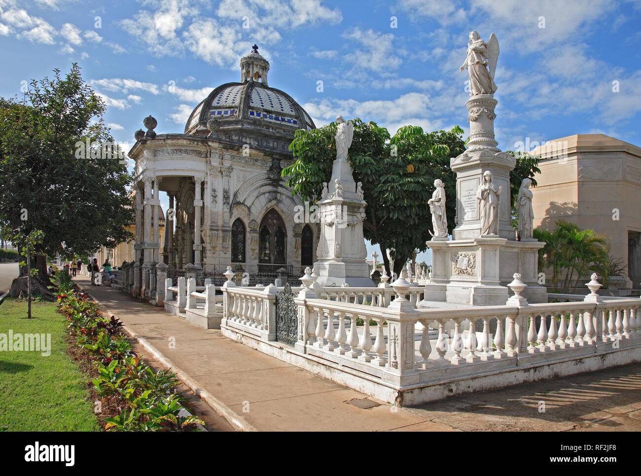 Cementerio Cristóbal Colón (Christoph Columbus cimitero) a l'Avana, Cuba, Caraibi Foto Stock