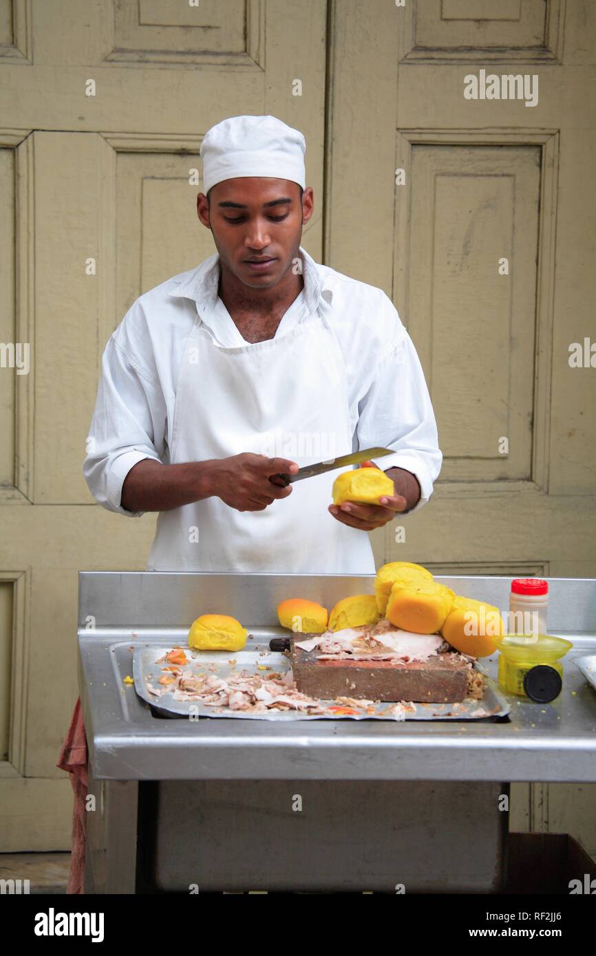 Street cuocere a l'Avana, Cuba, Caraibi Foto Stock
