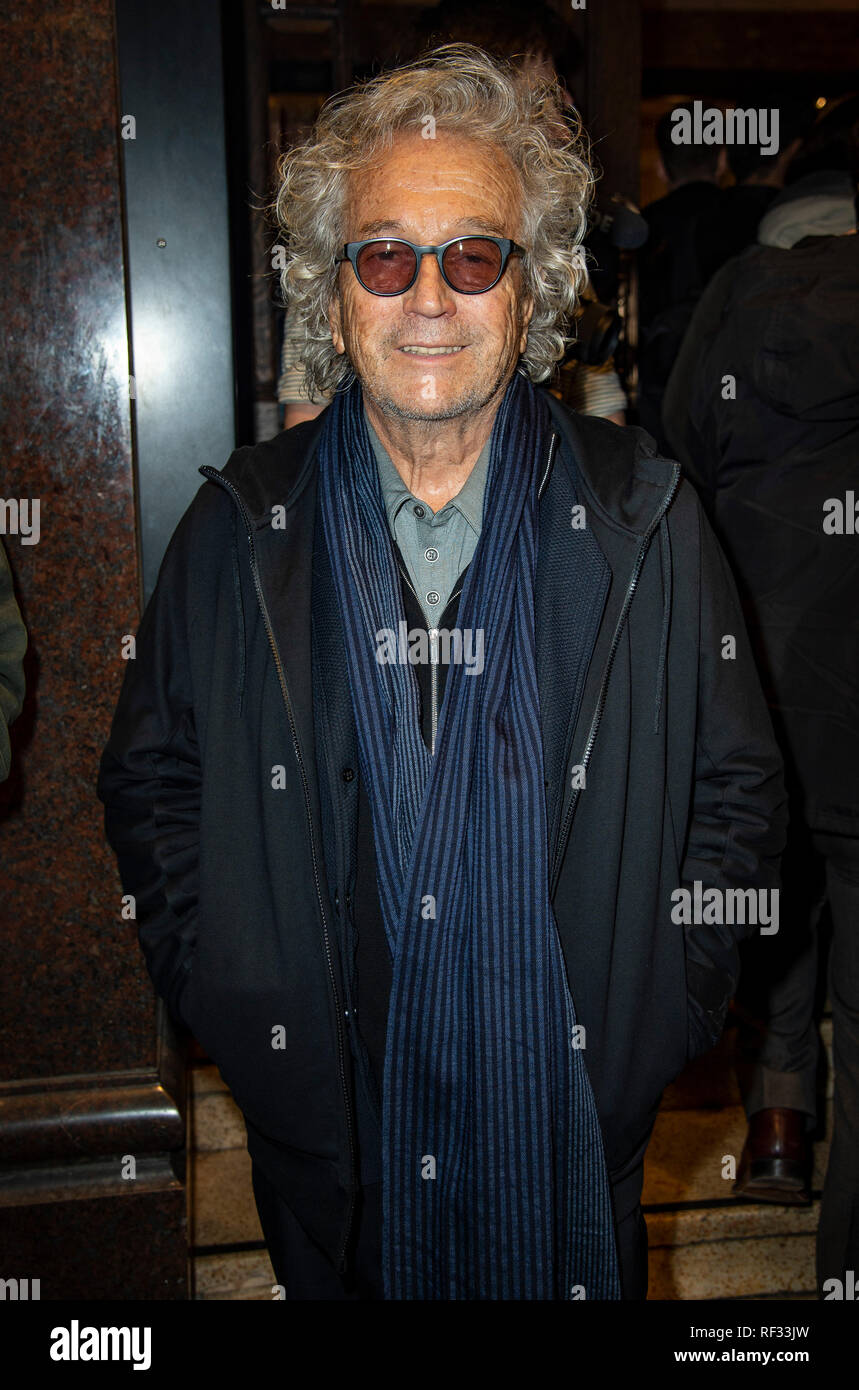 Londra, Regno Unito. 23 gennaio, 2019. Luc Plamondon assiste l'apertura notturna di "Notre Dame de Paris " a London Coliseum on gennaio 23, 2019 a Londra, Inghilterra. Credito: Gary Mitchell, GMP Media/Alamy Live News Foto Stock