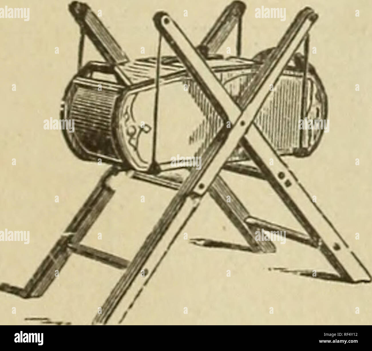 . Il seme di Perry Store : semi, bulbi, hardware implementa, drain tile, stagno shop. Vivaio nello Stato di New York) Siracusa cataloghi; semi di ortaggi cataloghi; fiori Semi cataloghi; attrezzi agricoli cataloghi. Miglioramento U. S. crema con separatore racchiusi ingranaggio per riferimento. Il separatore. Grove P. Smith, Baldvvinsville, F. C. Arpa, cotoni, H. E. Dow, Belle Isle, Giosia Betts, Siracusa, Yates Hotel su Geddes farm, D. E. Olmstead, Siracusa, W. A. Colyer, Minoa, C. S. Wilbur, Fairmount, C. A. Wilcox, Fairmount, U. S. separatore può essere visto nel nostro negozio, logue e informazioni gratuite. No. 5 &q Foto Stock