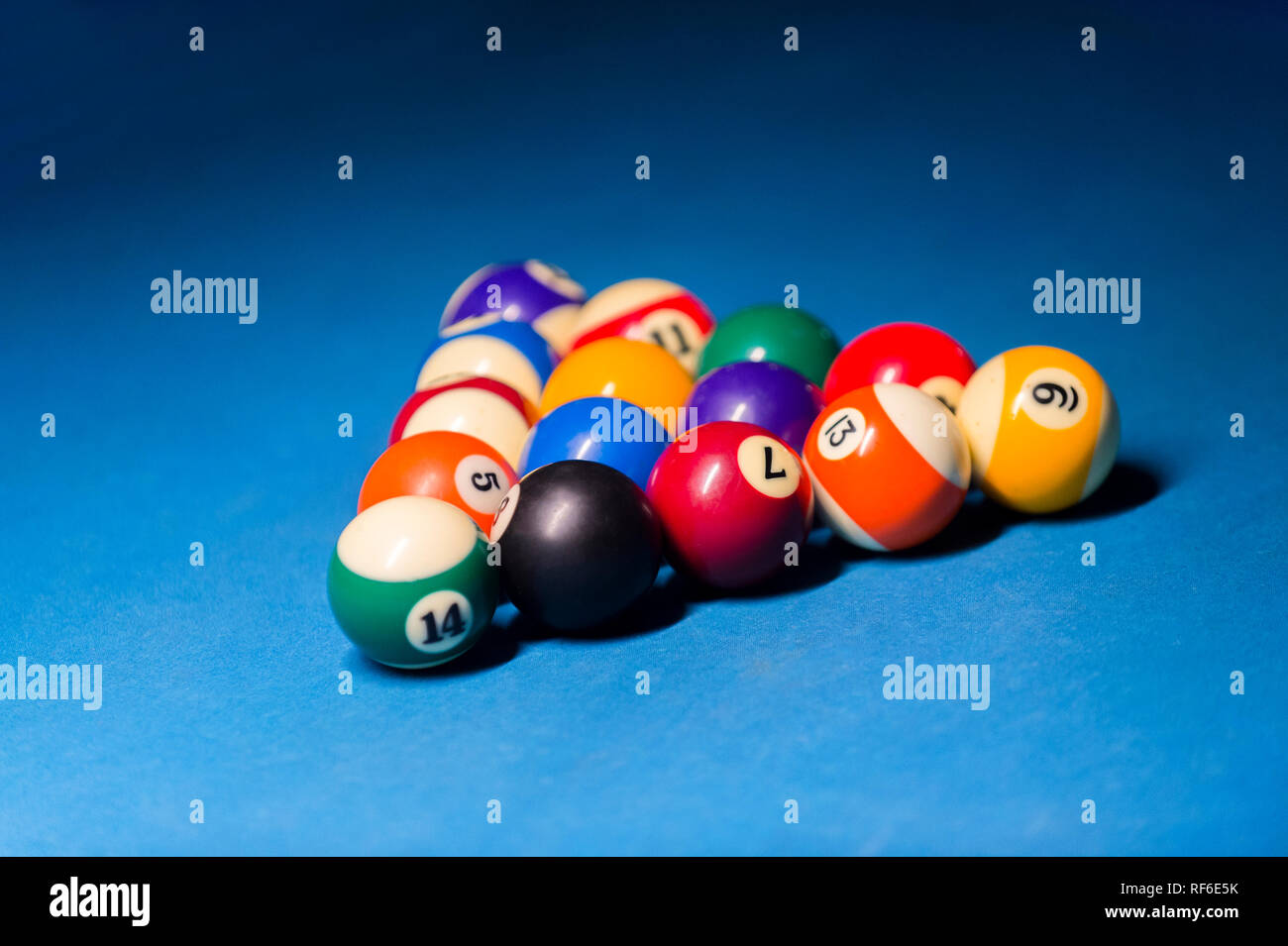 Set Di 16 Palle Da Biliardo Americano Nanook - Diametro 57.2mm, Lucide E Numerate, Con Palla Bianca - Foto 5