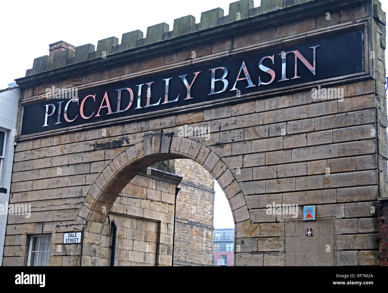 Bacino di Piccadilly Arch, parcheggio auto, Dale Street, Manchester, UK, M1 2HG Foto Stock