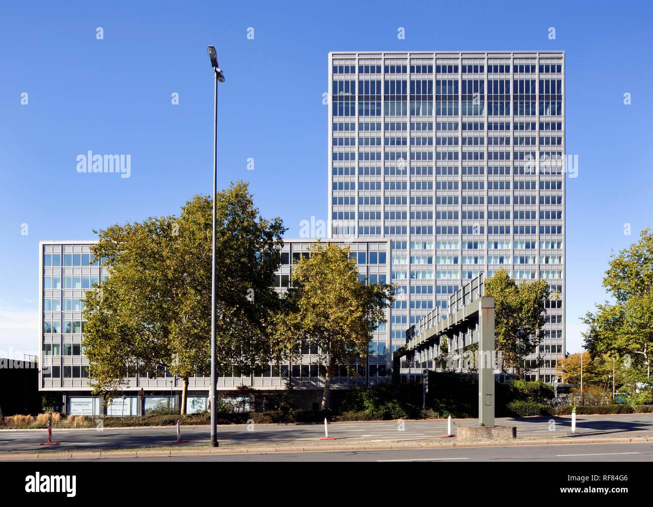 Rheinstahlhaus, torre di uffici del Gruppo ThyssenKrupp, Essen, la zona della Ruhr, Nord Reno-Westfalia, Germania Foto Stock