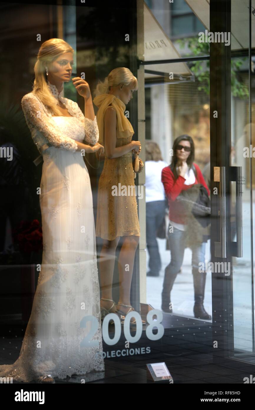 ESP, Spagna, Valencia : boutique di moda nella città vecchia Foto Stock