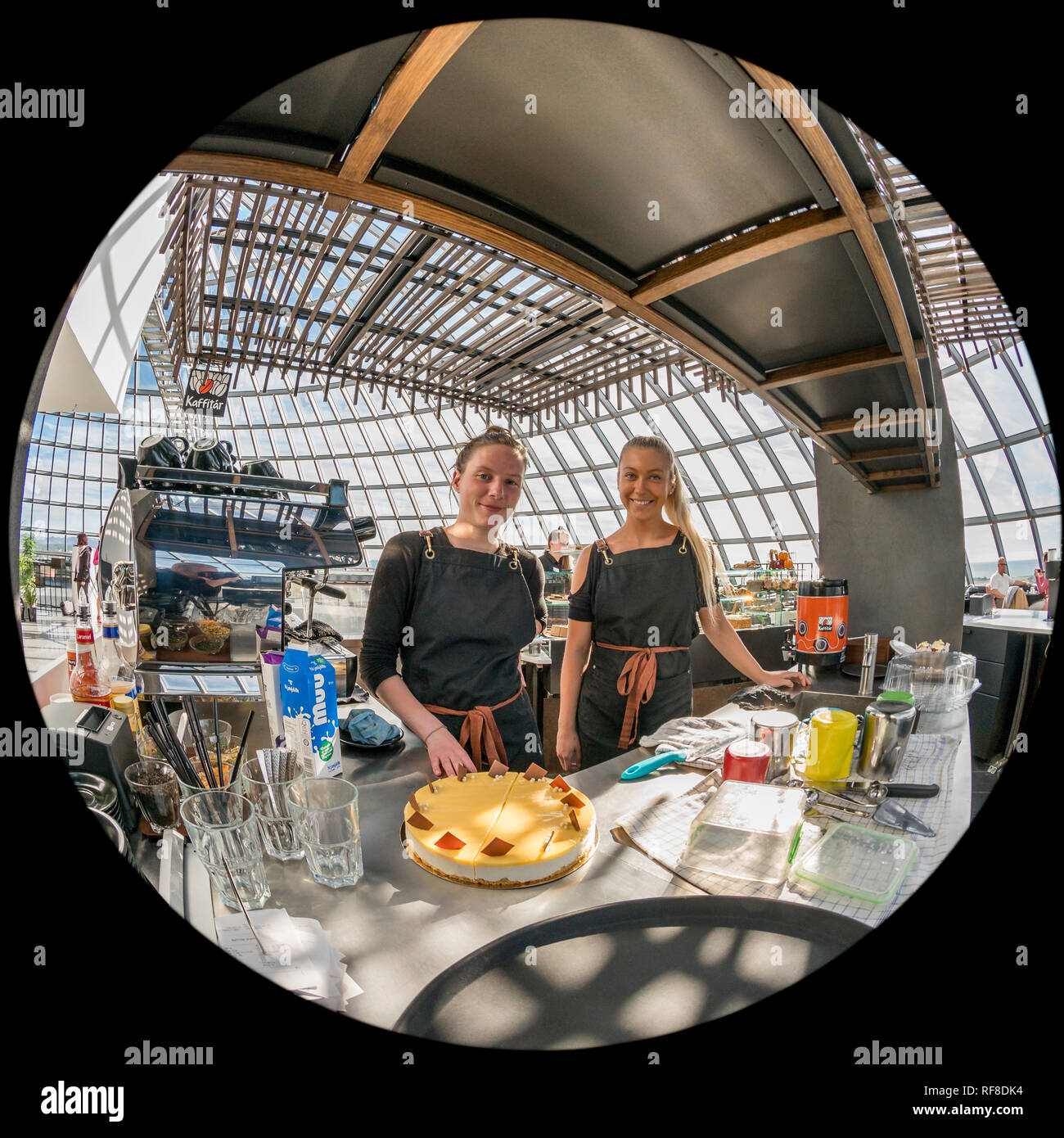360 gradi - Cafe presso il Museo Perlan (perla) Reykjavik, Islanda. Foto Stock