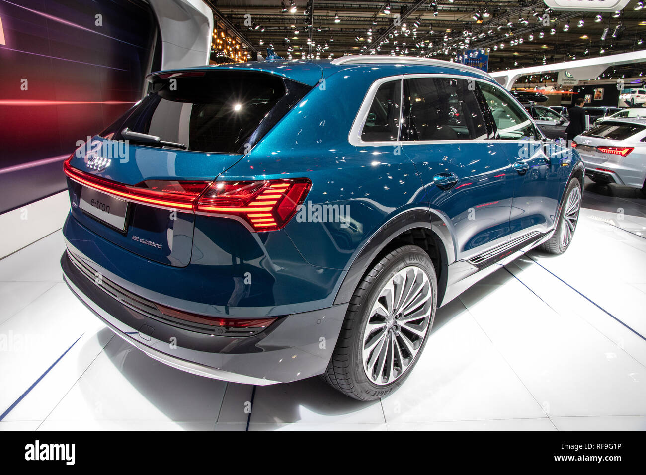 Bruxelles - Jan 18, 2019: Audi e-tron elettrico auto SUV presentati presso la 97Bruxelles Motor Show 2019 Autosalon. Foto Stock