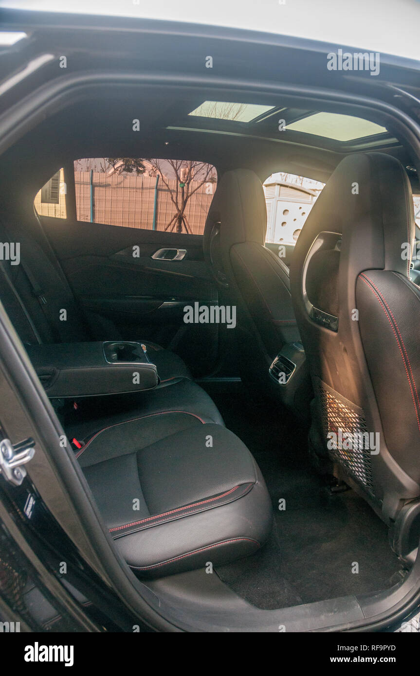 Gli scatti in interni di un Lynk & Co 03 Hyper Pro su un funzionario test drive. Foto Stock