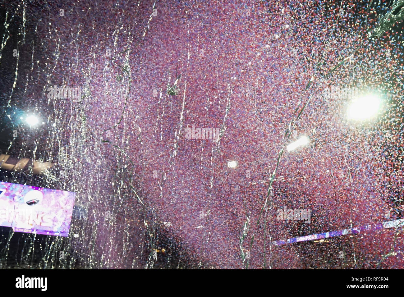 Coriandoli vola dopo la NFL Super Bowl è vinto. Foto Stock