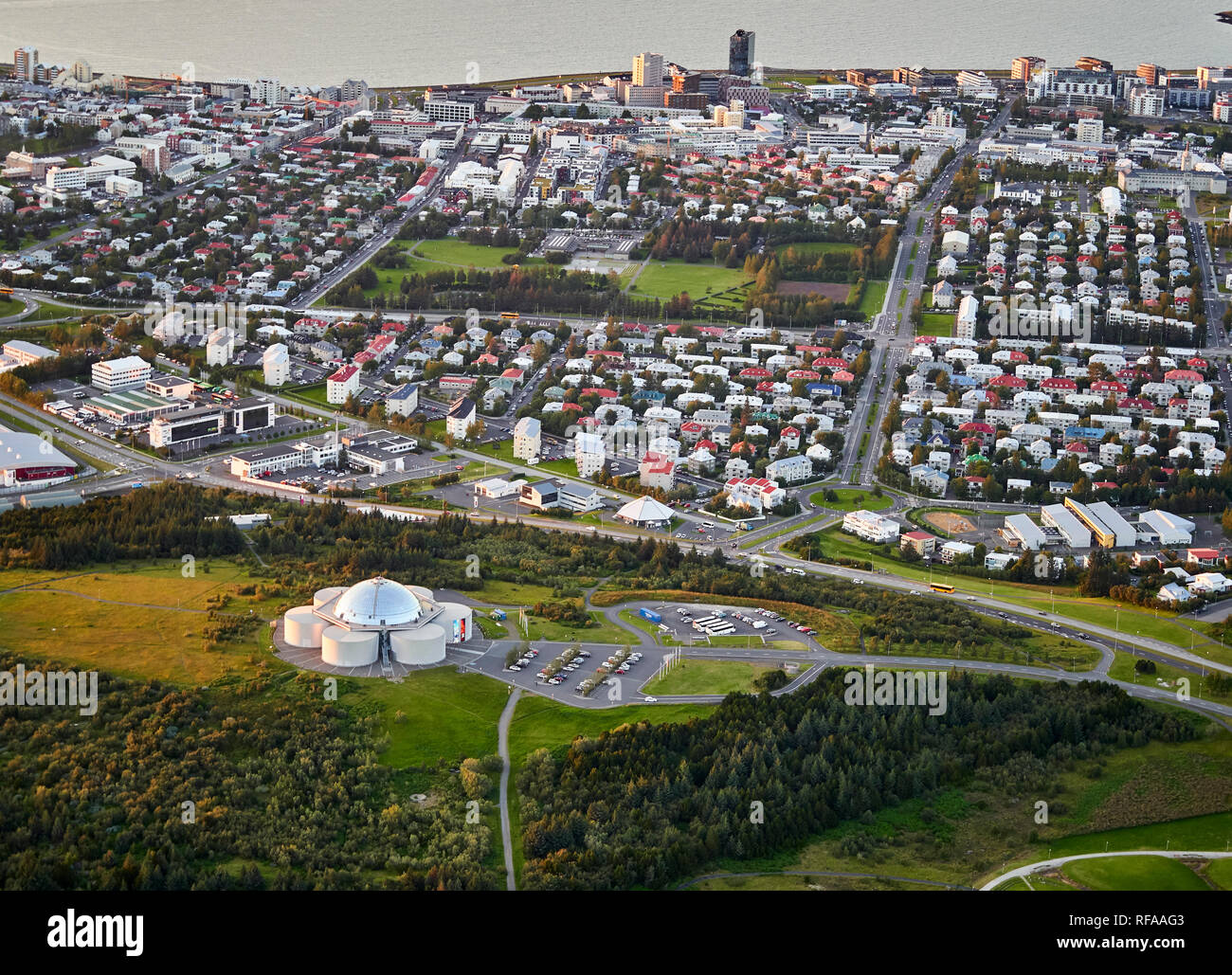 Museo Perlan (perla) Reykjavik, Islanda. Perlan presenta natura Islandese in esclusiva high-tech modi. Foto Stock