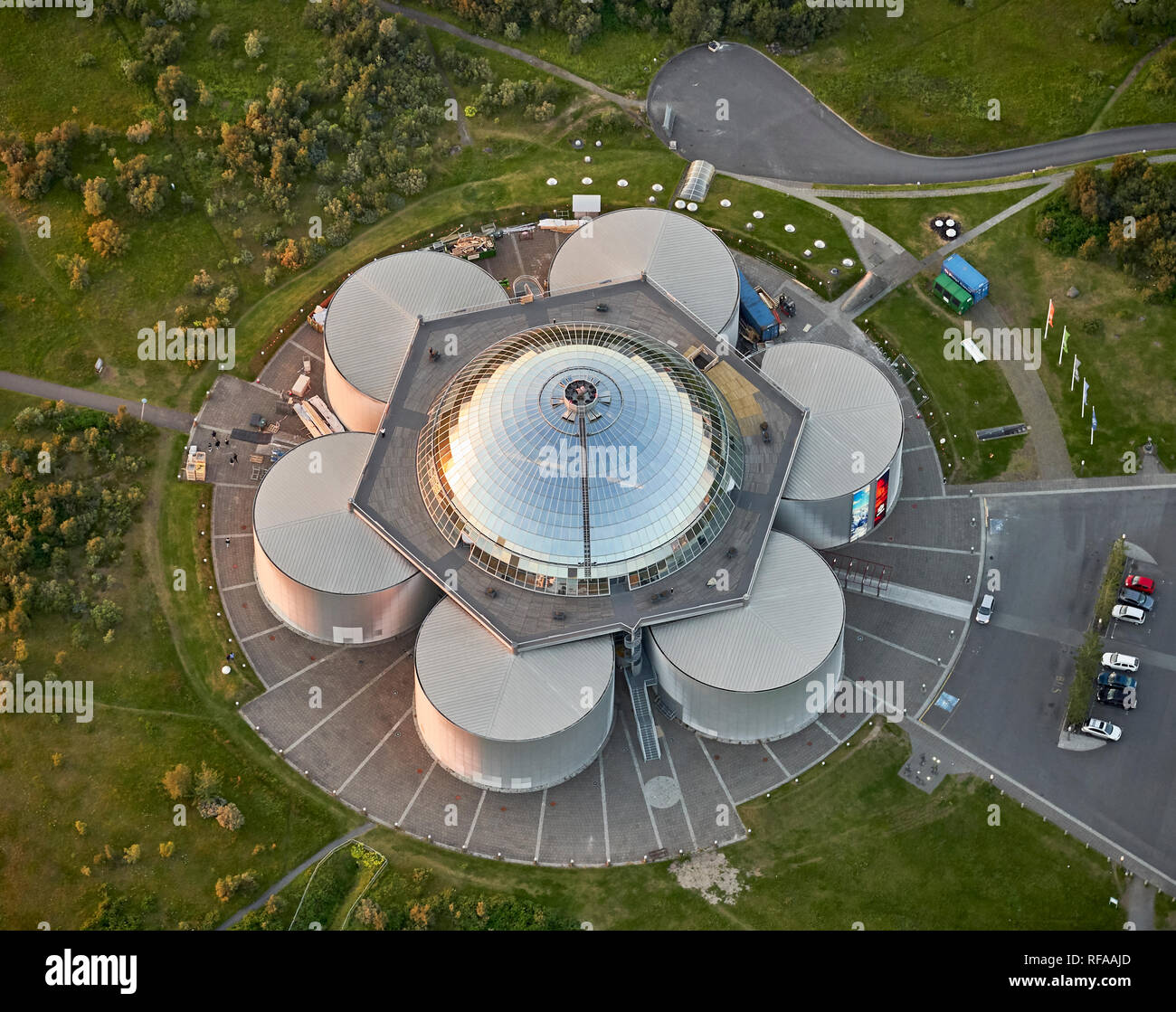 Museo Perlan (perla) Reykjavik, Islanda. Perlan presenta natura Islandese in esclusiva high-tech modi. Foto Stock