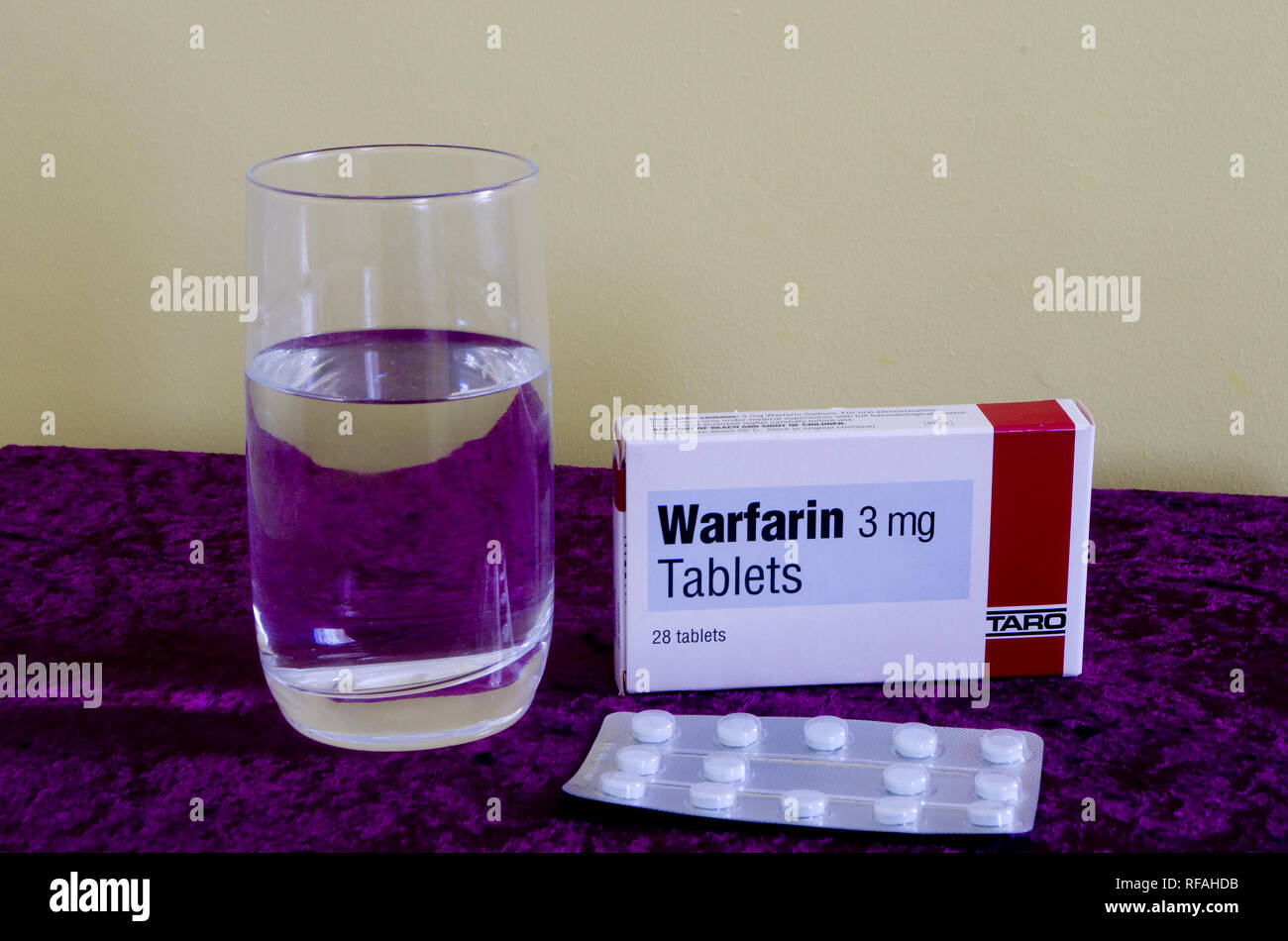 Taro Warfarin 3 mg compresse, un anticoagulante di prescrizione farmaci, REGNO UNITO Foto Stock