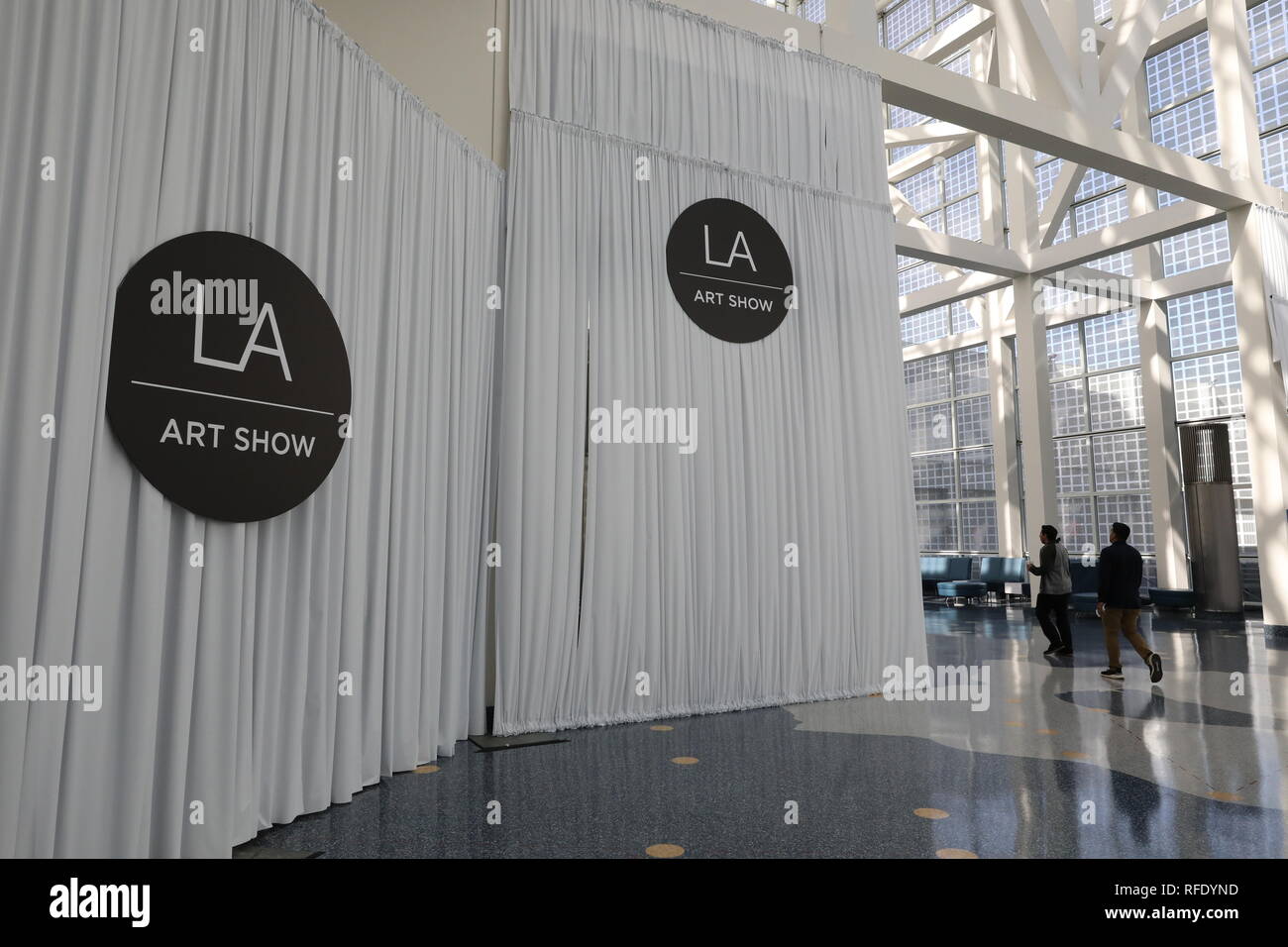 Los Angeles, CA/USA - 1/24/2019: La Mostra d'arte al Los Angeles Convention Center che è il più completo di arte contemporanea internazionale S Foto Stock