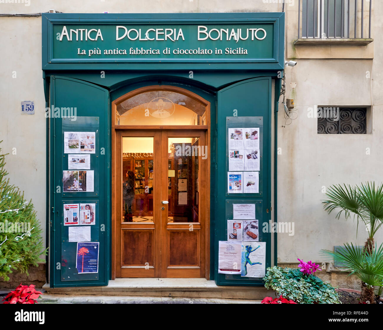 Antica Dolceria Bonajuto il più antico negozio di cioccolato in Sicilia. Modica Italia Foto Stock