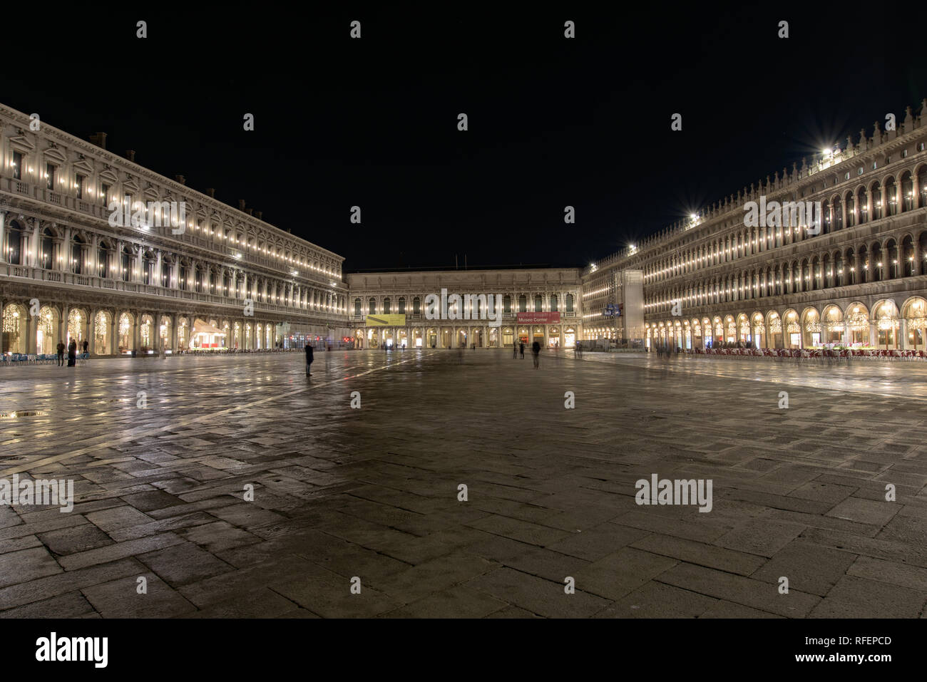 Vista notturna di Piazza San Marco (Piazza San Marco), Venezia, Italia Foto Stock