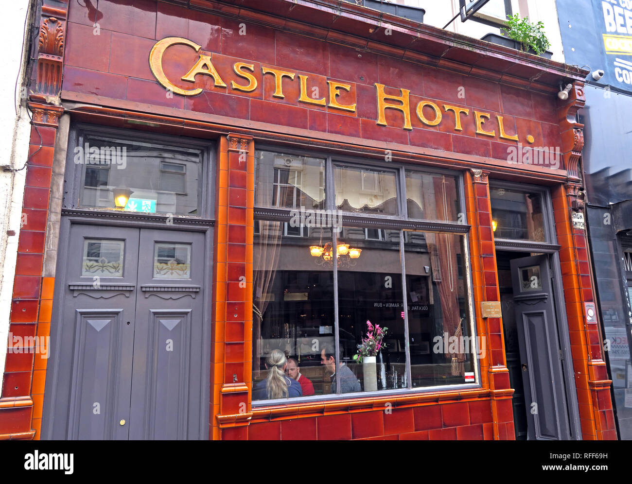 L'Hotel Castello, 66 Oldham St, Manchester M4 1LE, Robinsons Brewery ales e birre Foto Stock