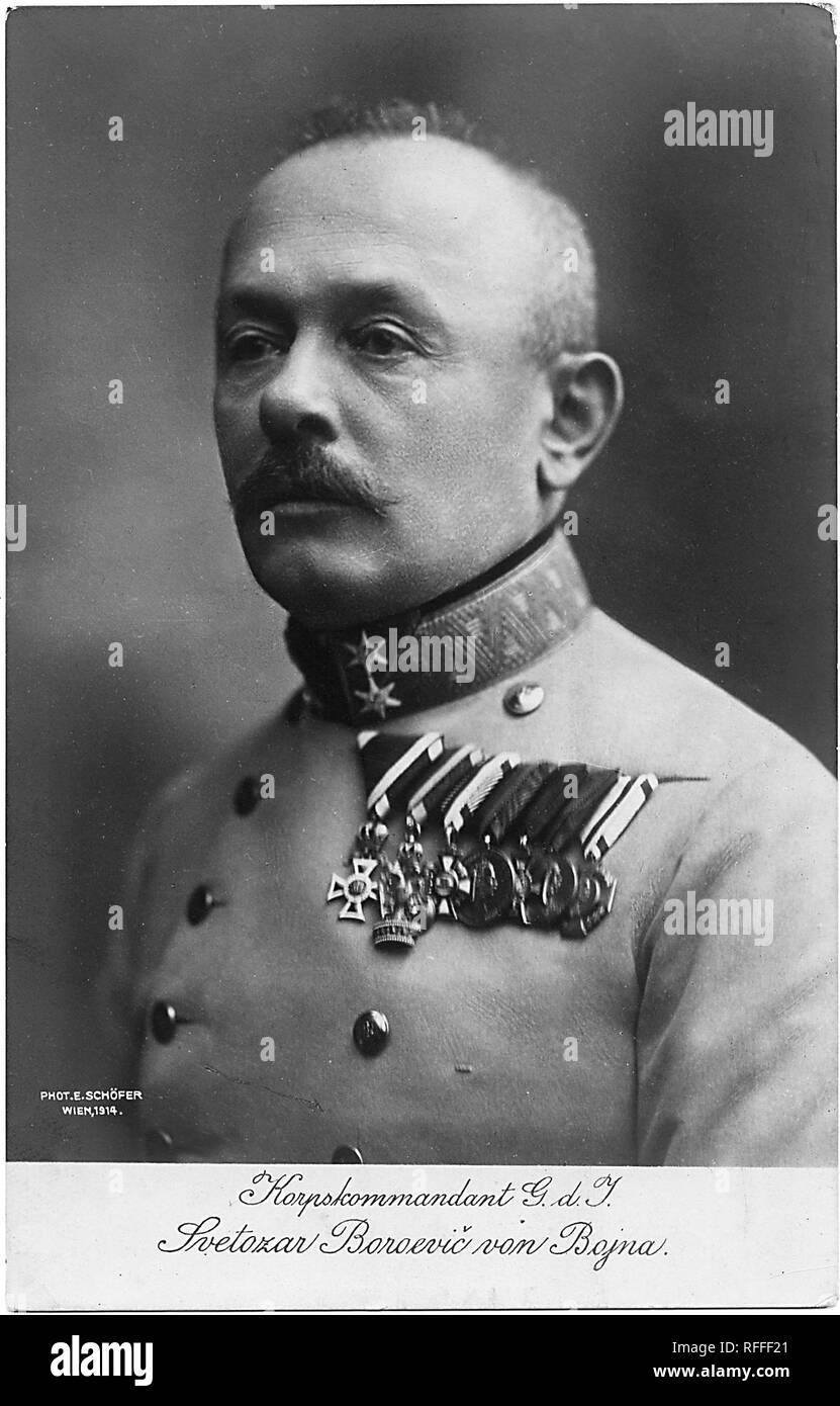 Ritratto di K.u.k.Feldmarschall Svetozar Boroević (Borojević) (13 dicembre 1856 - 23 Maggio 1920) era un impero austro-ungarico maresciallo di campo che è stato descritto come uno dei migliori strateghi difensiva della Prima Guerra Mondiale. Egli è stato dato nobiltà austriaca come Barone Boroević von Bojna, e successiva salita al rango di maresciallo di campo prima della fine della Prima Guerra Mondiale nel 1918. Cartolina Foto Stock